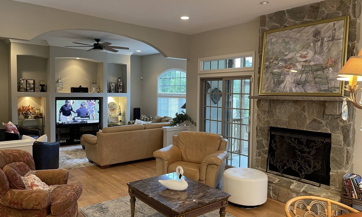 Canal Corkran House | Family-Friendly 4BR/4BA - Private Fenced Yard - Walk to Downtown Rehoboth Beach