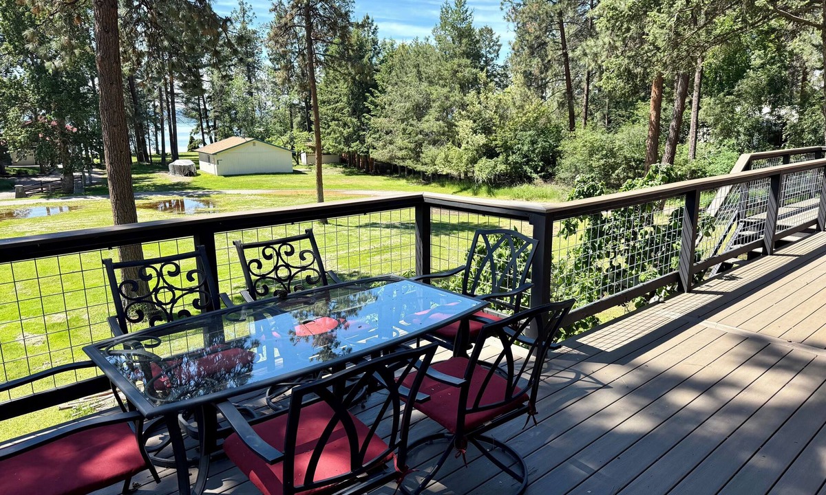 Finley Point House | Finley Point Escape on Flathead Lake Near GNP