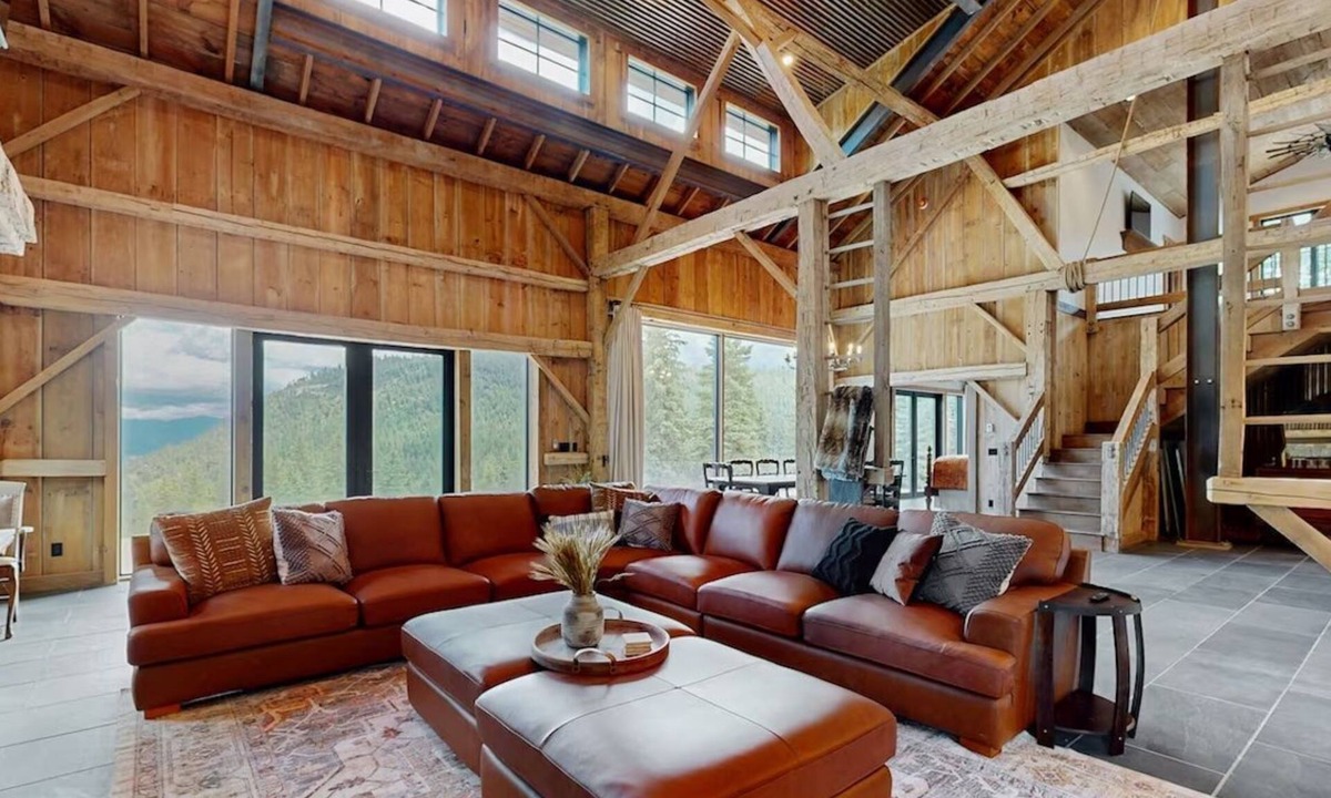 Dayton House | Flathead Lake Barn House w/Lake & Mountain Views