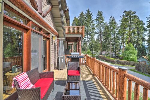 Somers House | Flathead Lake Getaway w/Balcony, Fireplace!