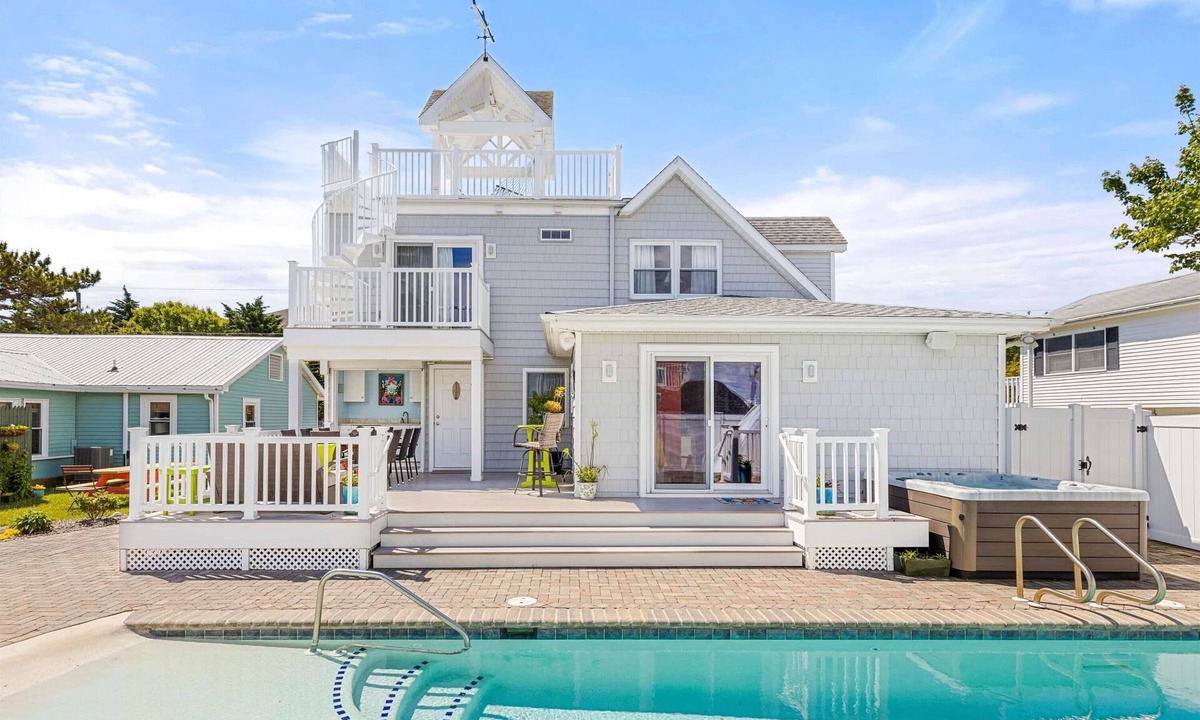 Ocean City House | Four Bedroom West OC Home with Pool and Hot Tub