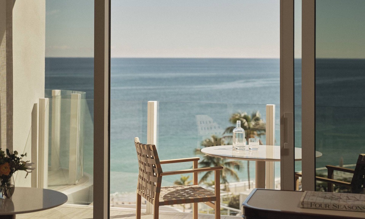 Central Beach Hotel | Four Seasons Hotel and Residences Fort Lauderdale
