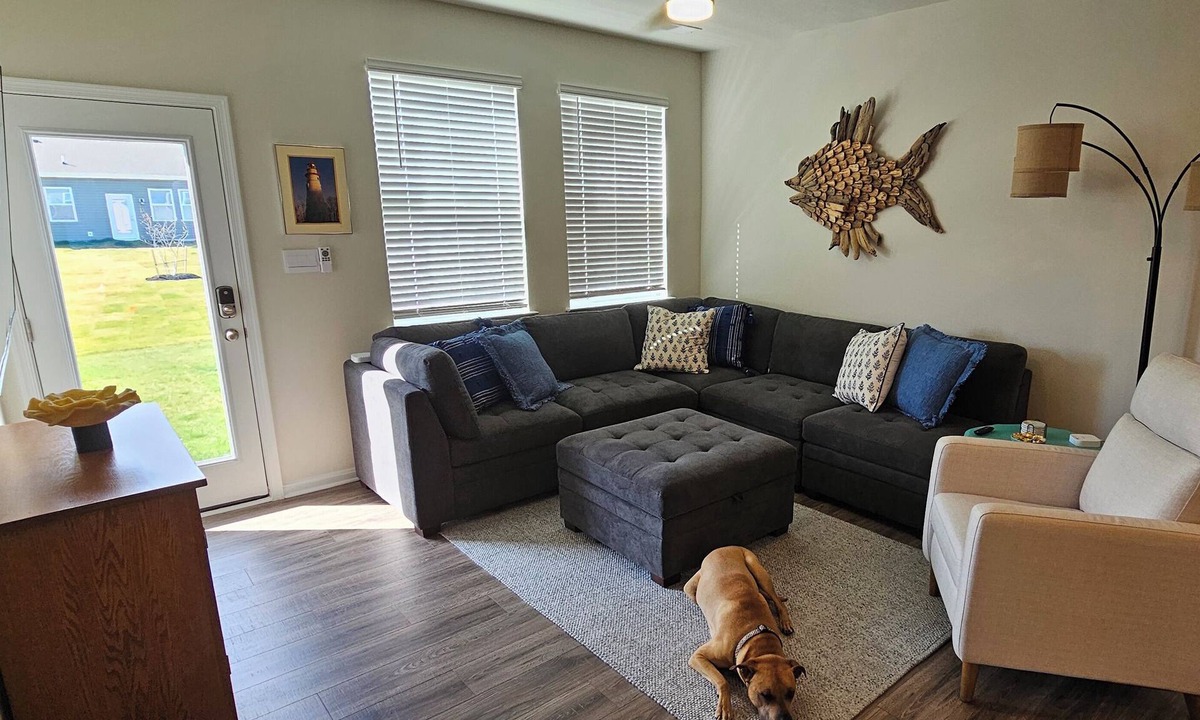 Millville House | FRB Rentals welcomes you to our home away from home! Bethany entire town home in beach resort like community, community pool, families - DOG Friendly!