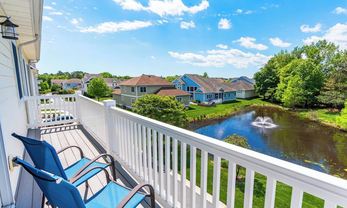 Sun Ridge House | Free Linens & Cleaning - Just a Splash Away