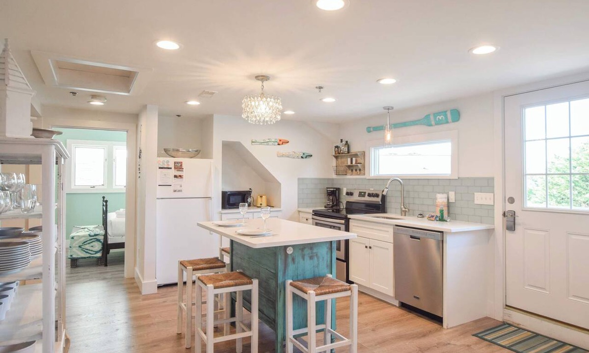 Chatham Condo | Full Renovation! Amazing Spot with Views!