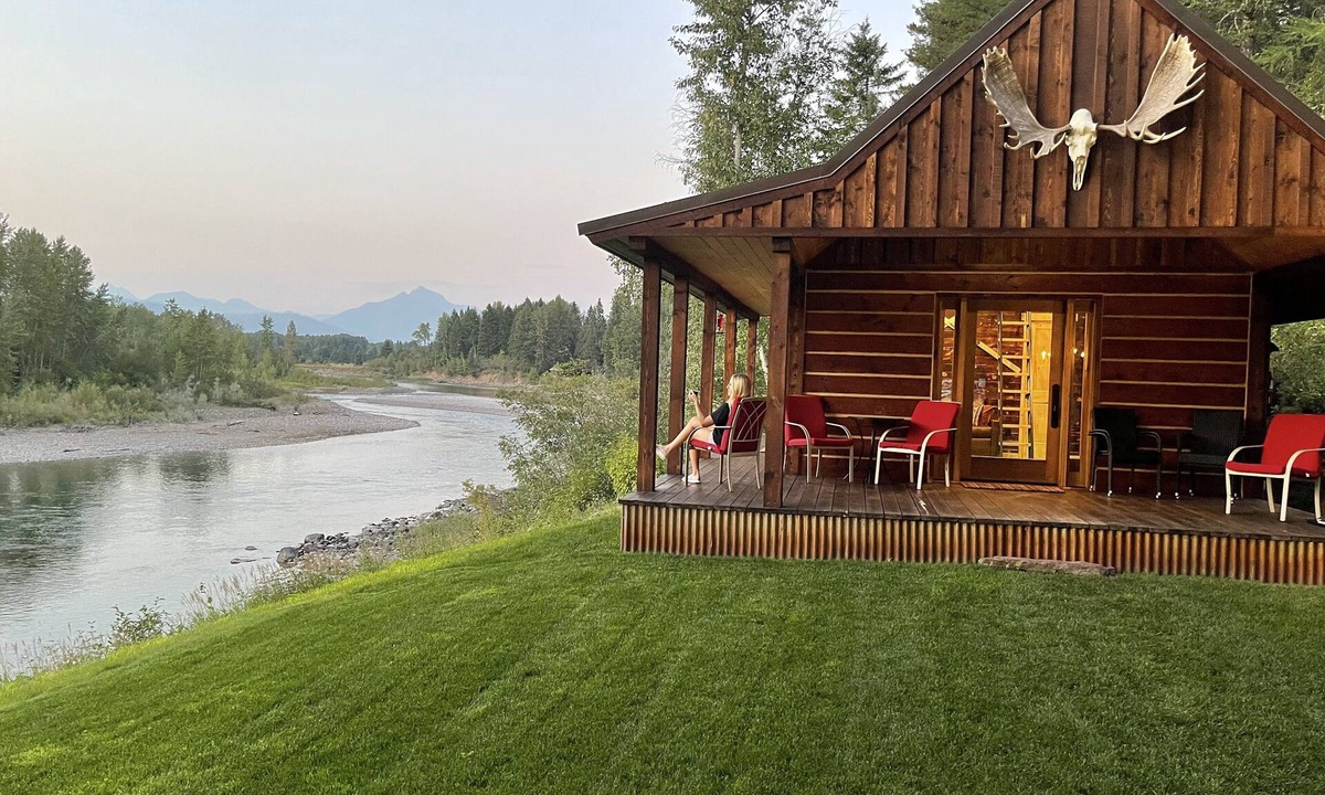 West Glacier Cabin | Glacier Riverbend Cabins nestled right on river just a mile from Glacier Park!
