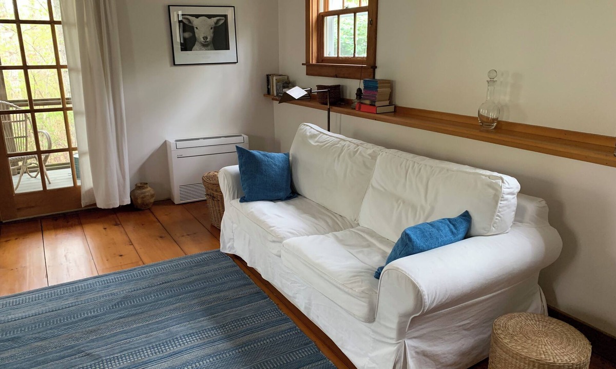 Vineyard Haven House | Gorgeous 3-bedroom house with AC in West Tisbury