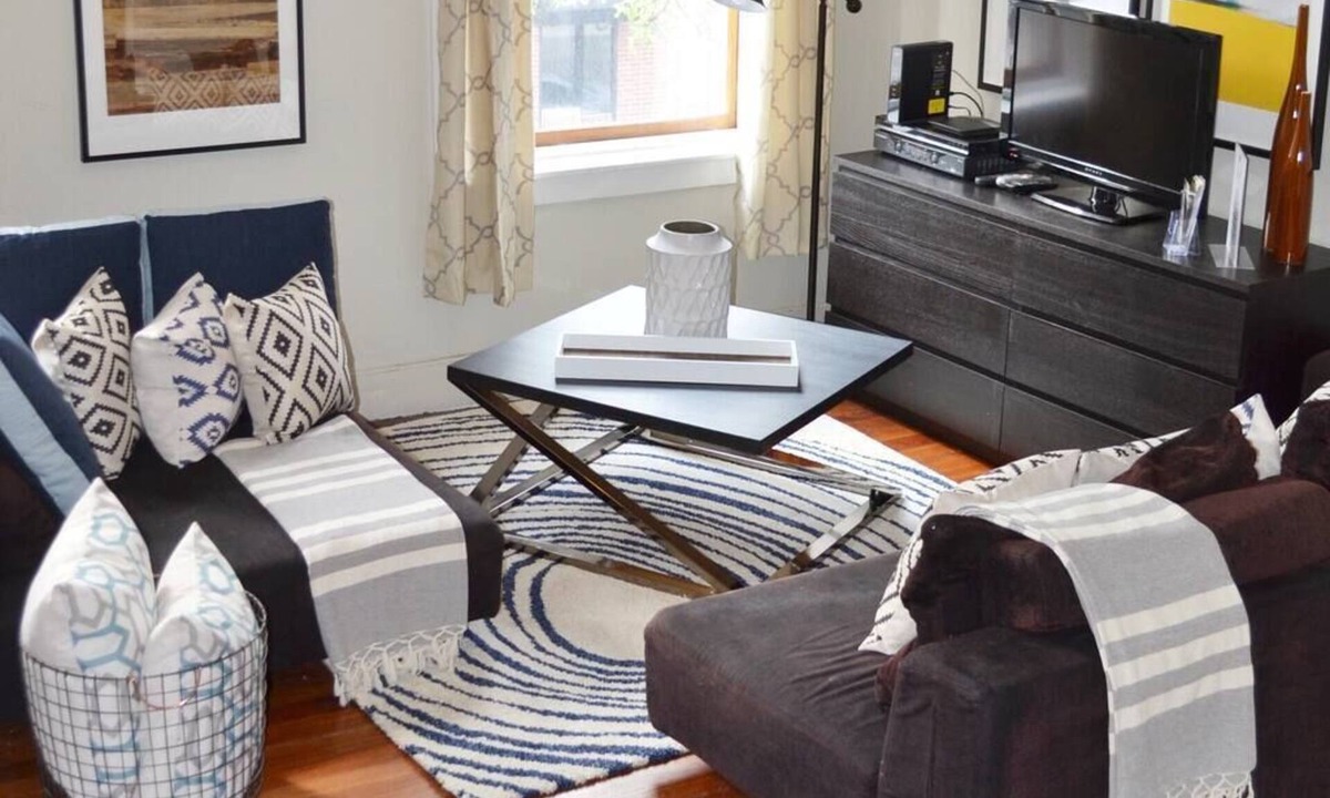 Boston Apartment | Gorgeous Boston N. End spacious 2Bd,-1BA-parking