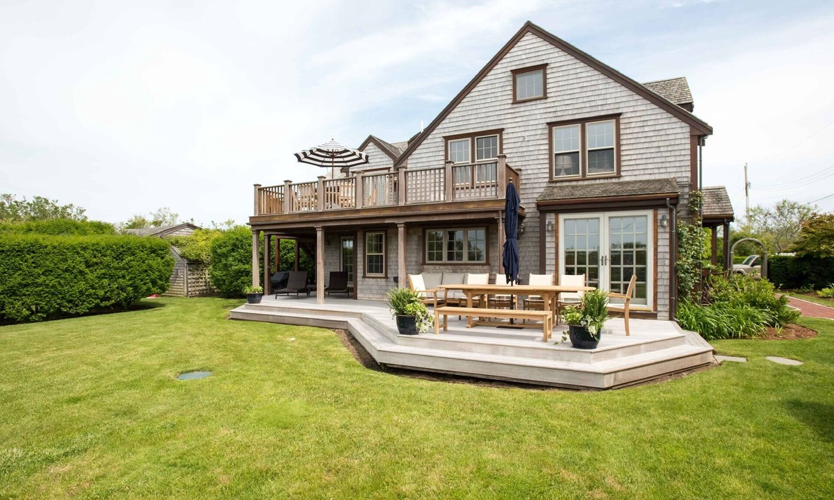 Madaket House | Gorgeous Hidden Gem - Madaket Sunsets, Waterviews, Walk to Beach!