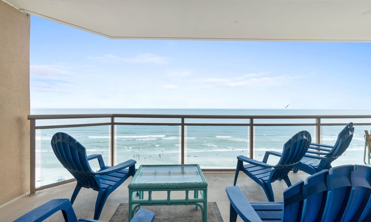 Crescent Beach Condo | Gorgeous Rare Corner "C" Wrap-Around Oceanfront Bahama Sands 3BR/3BA Ocean Drive