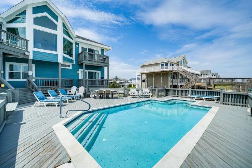 Ocean Hill House | Grand Seaside Escape w/Direct Beach Access!