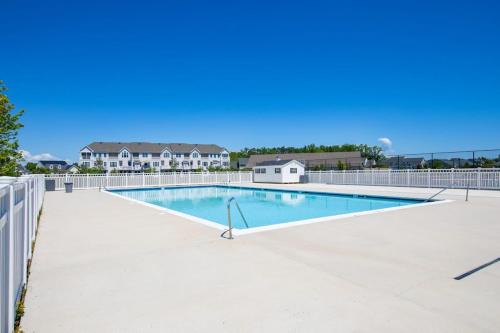 Rehoboth Beach House | Grande at Canal Pointe 37277 Trent Ct
