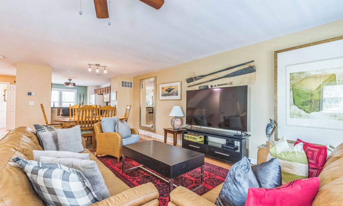 Rehoboth Beach House | Great Rehoboth Beach House - Spacious and Well Appointed Sleeps 10