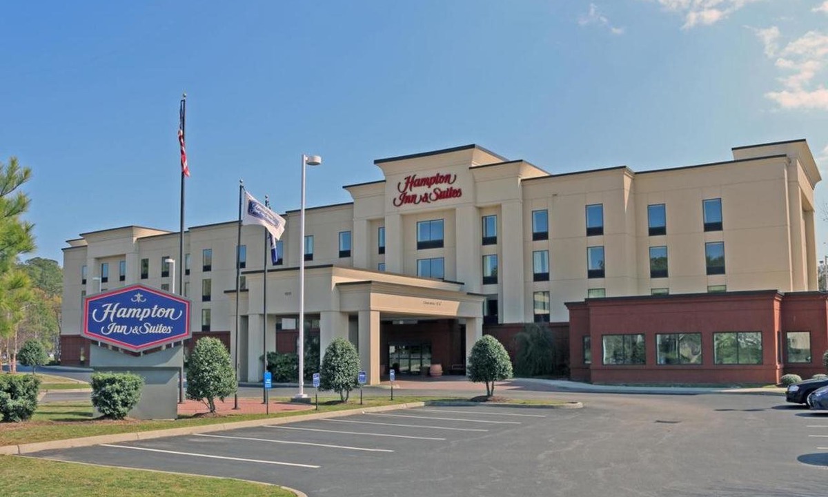 Norfolk - Virginia Beach Hotel | Hampton Inn & Suites Norfolk-Airport