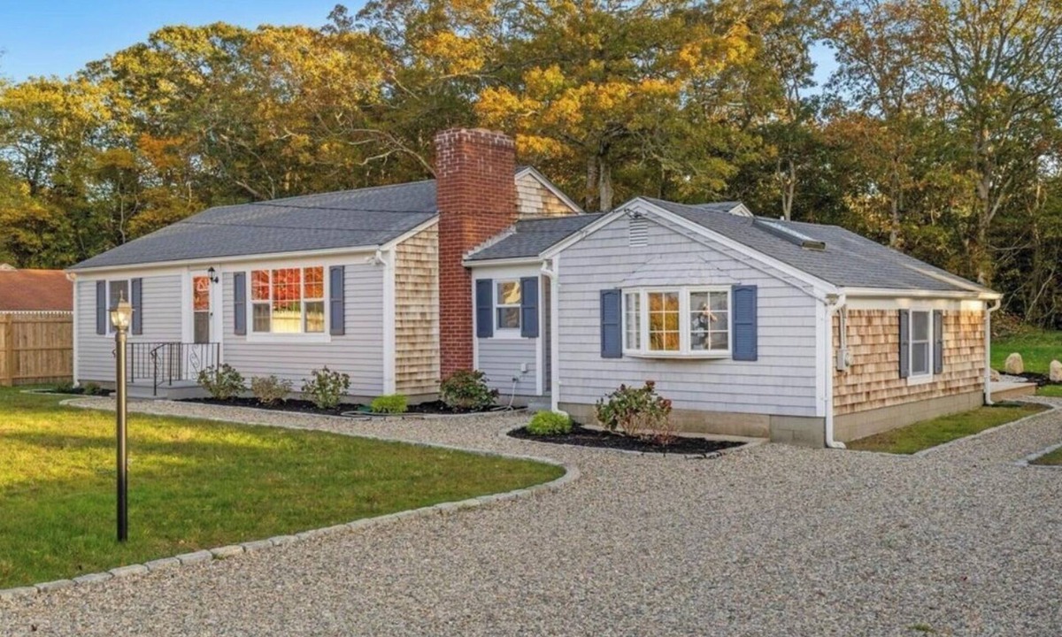 Harwich Center House | Harwich Port Hideaway: 3-bedroom pet-friendly house with AC for relaxing stays