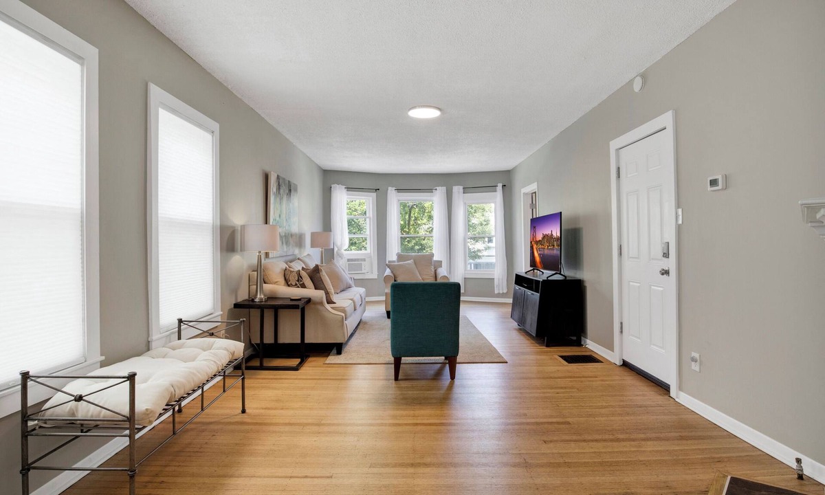 North Buffalo Apartment | Heart Of Elmwood Village #2