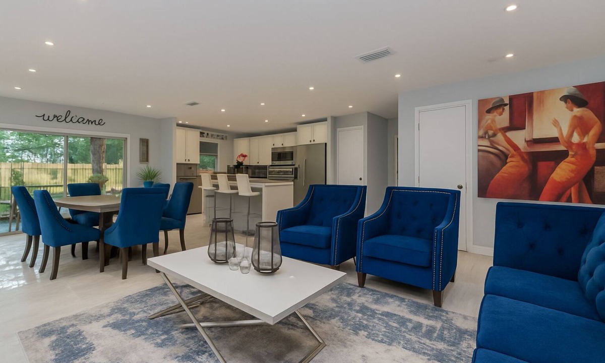 Biscayne Park House | HEART OF MIAMI LUXURY HOME 4BR 3.5BA POOL 5MIN BEACH