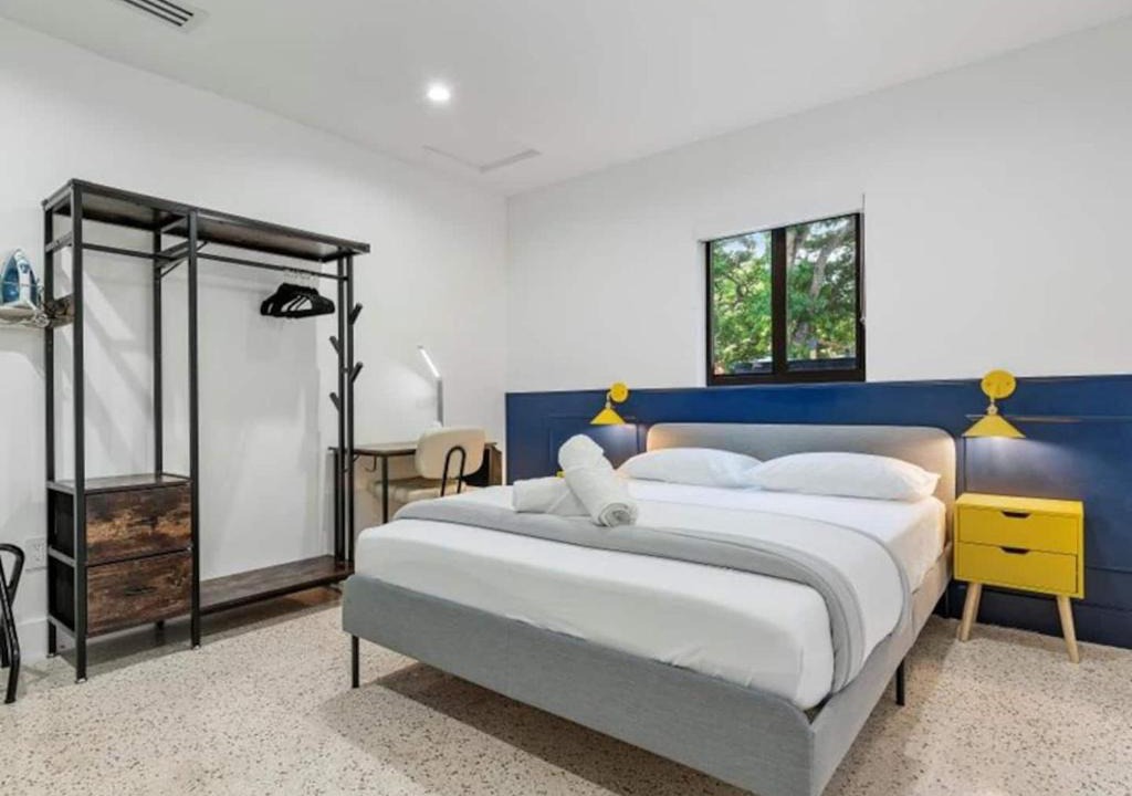 Little Haiti Apartment | Heated Pool Private Backyard Free Parking