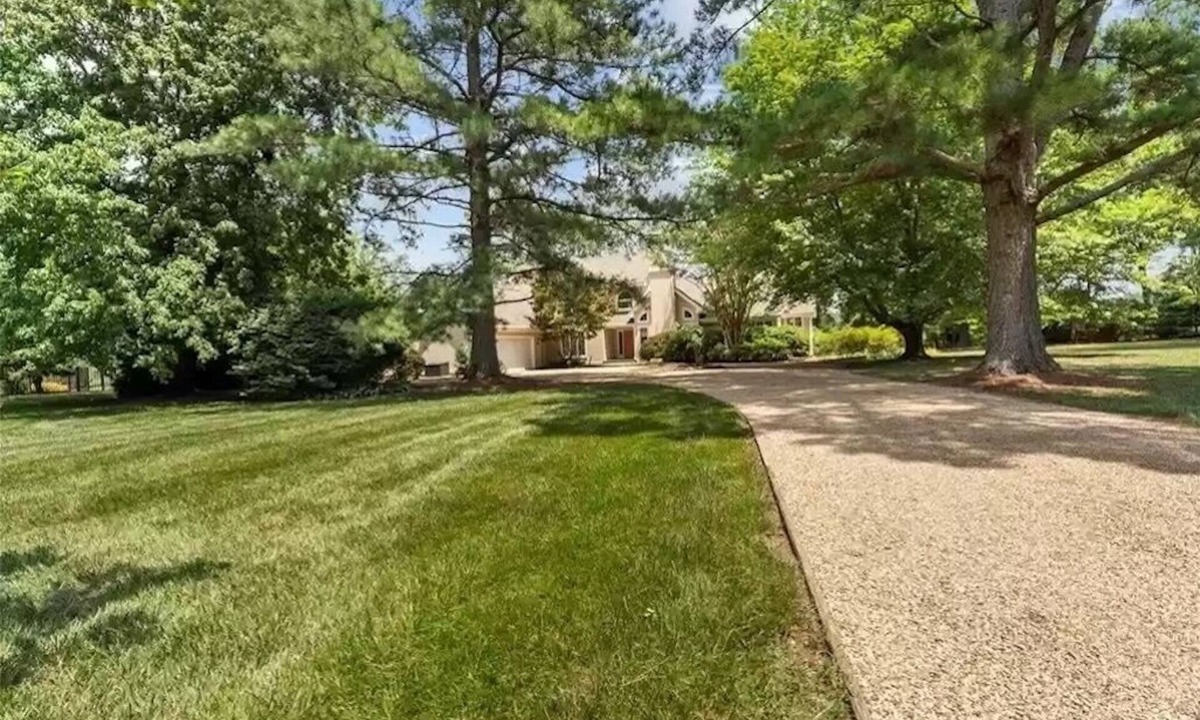 Kilmarnock House | Heavenly Waterfront Home Near Kilmarnock