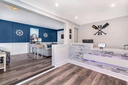 Hyannis Hotel | Heritage House Inn on Cape Cod, an Ascend Collection Hotel
