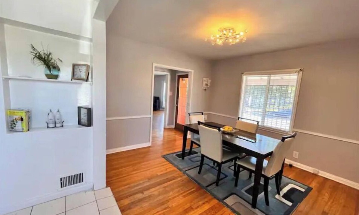 View Park-Windsor Hills House | Hidden Gem that is centrally located in the Heart of Los Angeles