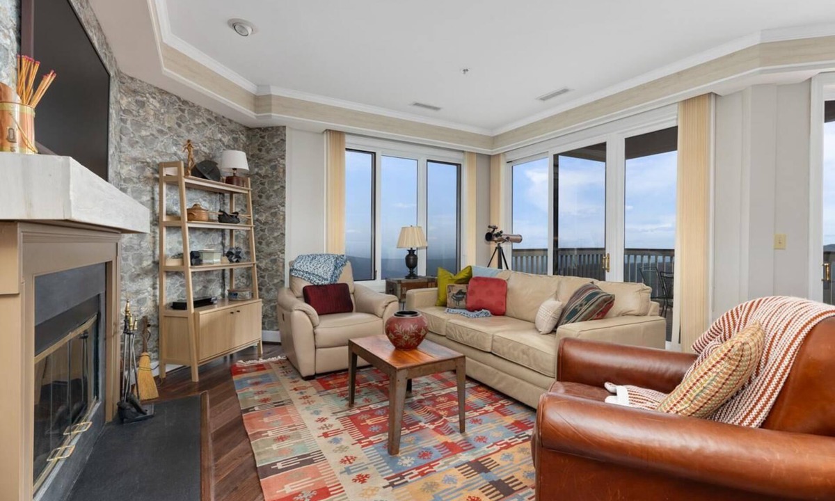 Chestnut Springs Condo | Highridge Place 42 with Wintergreen Advantage