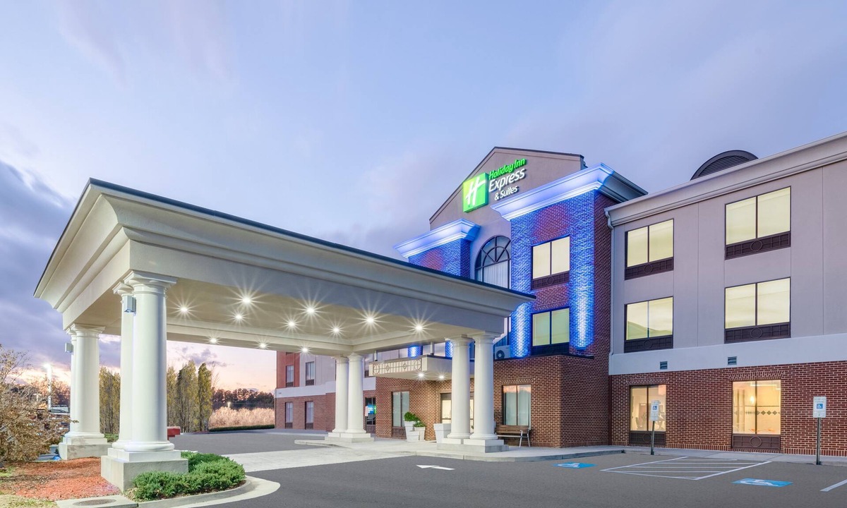 Tappahannock Hotel | Holiday Inn Express Hotel & Suites Tappahannock by IHG