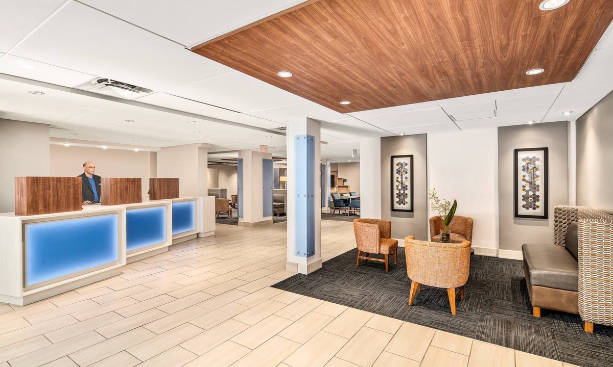 Harbordale Hotel | Holiday Inn Express Ft. Lauderdale Cruise-Airport by IHG