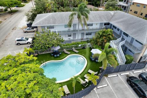 Victoria Park Apartment | Holiday Park Apartments by Lowkl