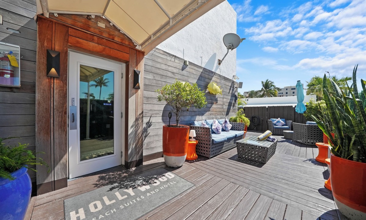 Hollywood Hotel | Hollywood Beach Suites