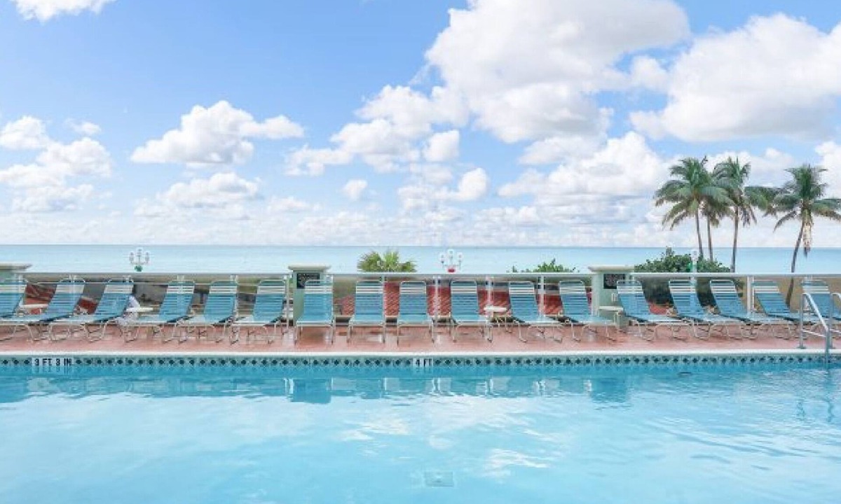 Hollywood Resort | Hollywood Beach Tower Studio - Nov 2 thru Nov 9
