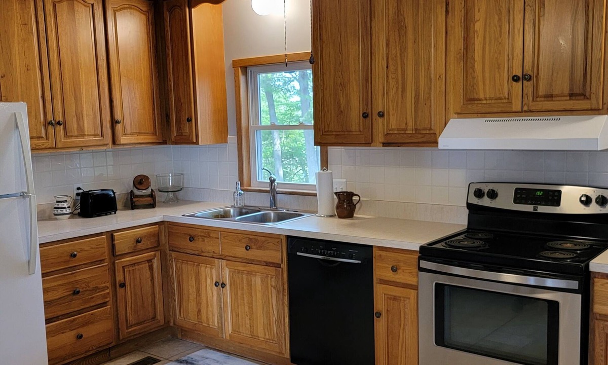Barstow House | Home located on a farm with a beautiful view of the Patuxent River.