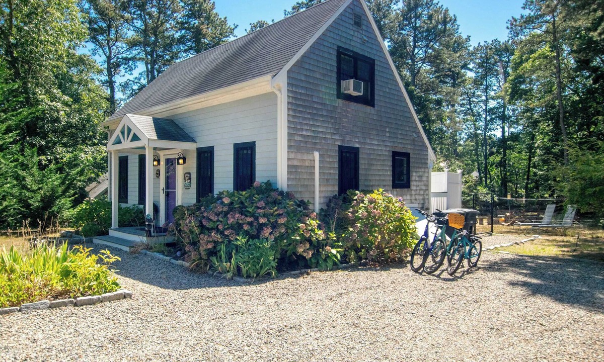 Wellfleet House | Home Near Oceanside Beaches Dog Friendly!