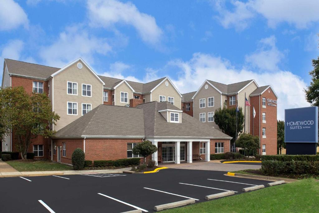 Baileys Crossroads Hotel | Homewood Suites by Hilton Alexandria