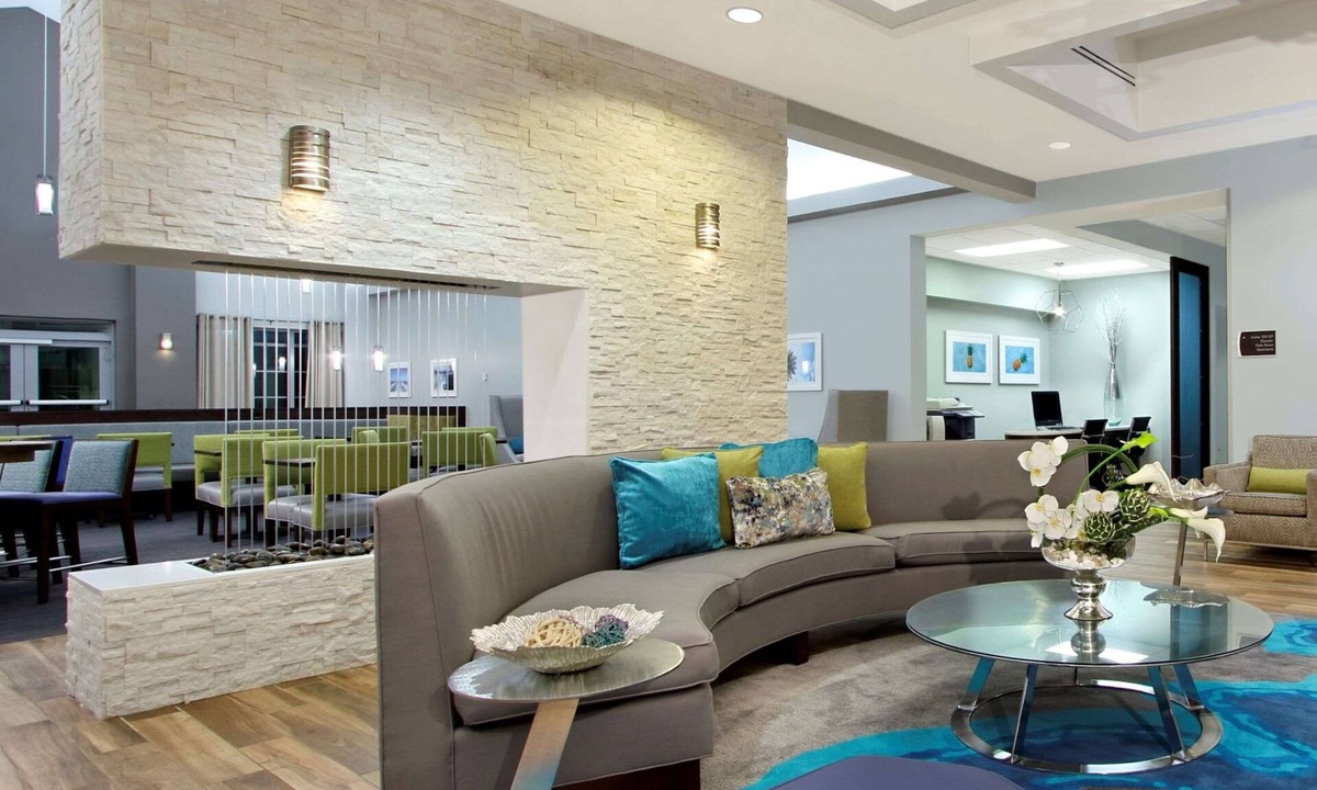 Fort Lauderdale Hotel | Homewood Suites by Hilton Ft. Lauderdale Airport-Cruise Port