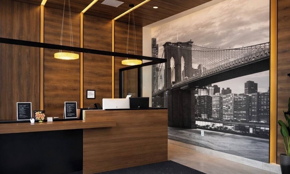 Crown Heights Hotel | Hotel Mirage Brooklyn