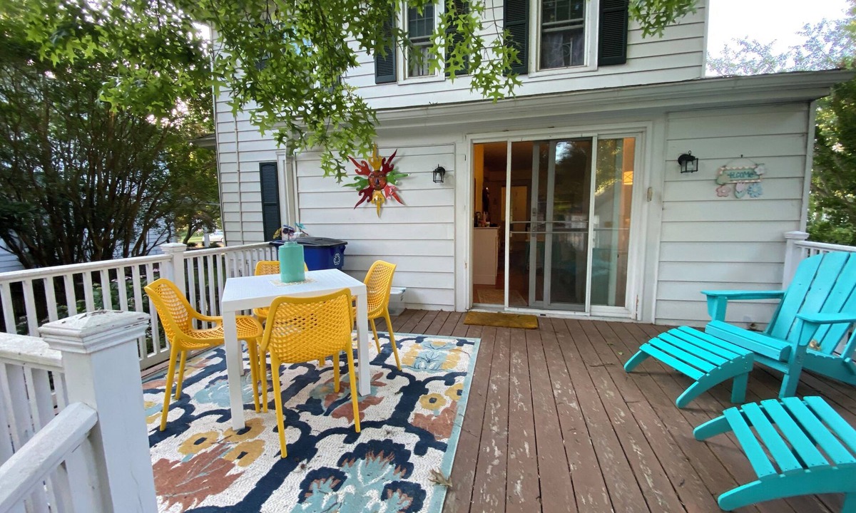 Cambridge House | House close to Great Marsh Park and Downtown