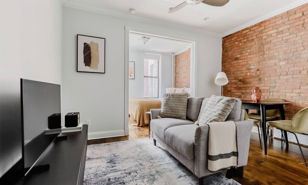 West Village Apartment | Ideal West Village 2BR w/W/D, nr Shopping, by Blueground