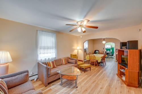 Villas House | Ideally Located Villas Home: 2 Mi to Beaches!