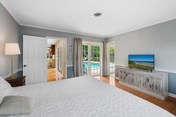 Imperial Point House | Imperial Point in Fort Lauderdale