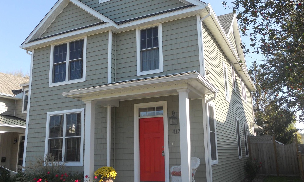 Lewes House | In-Town Lewes! Walk to Shops & Dining - JULY AVAILABILITY!