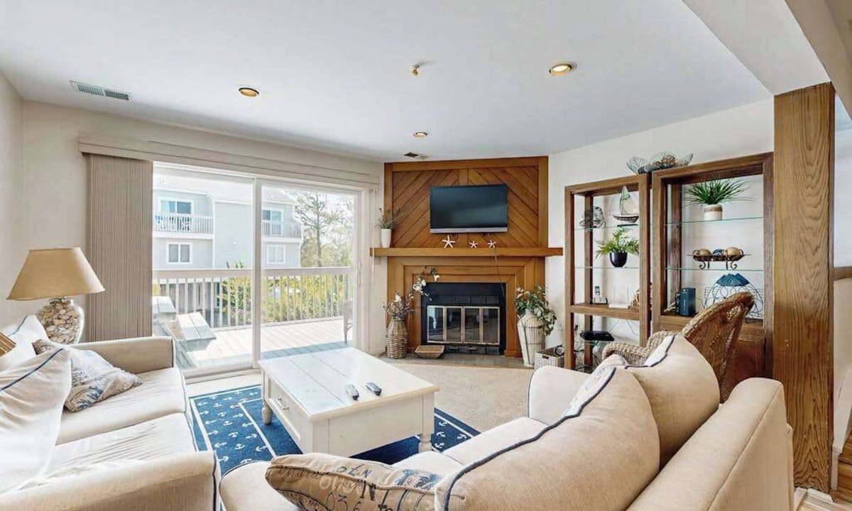 Bethany Beach House | Indian Harbor Villas home close to the beach with private washer/dryer & WiFi