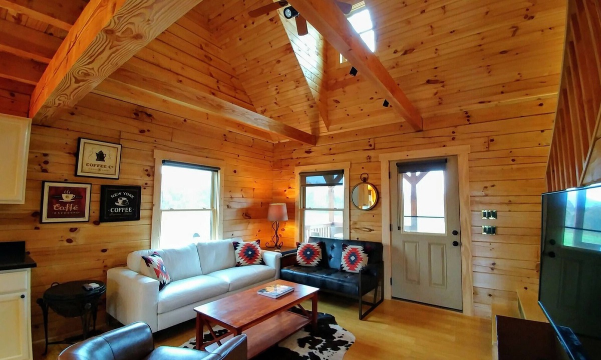 Faber Cabin | It's Like Your Own Private Nature Reserve-Peaceful-New Beautiful Cabin!