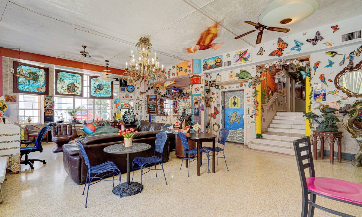 City Center Hotel | James Hotel - Near Miami Beach Convention Center
