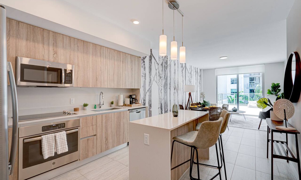 Northeast Miami Apartment | JC719 DESIGN DISTRICT, LUXURY BAYVIEW