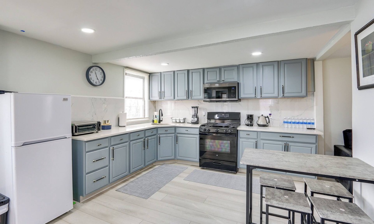 Greenville House | Jersey City Vacation Rental ~ 8 Mi to NYC!