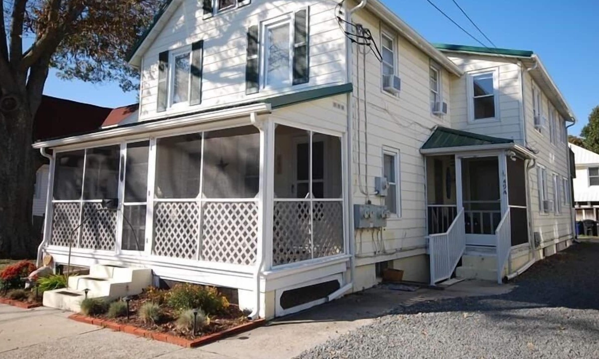 Rehoboth Beach Condo | Just 1.5 Blocks to the Beach and Boardwalk!