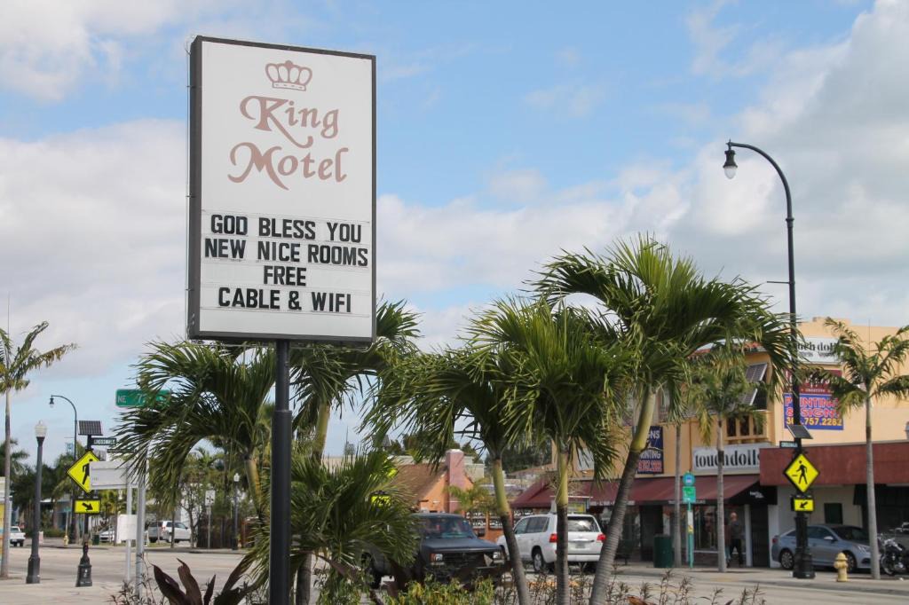 Northeast Miami Hotel | King Motel - Miami