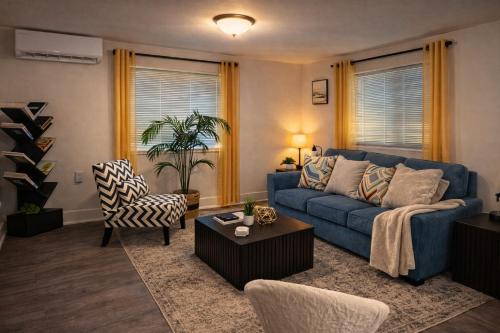 District Heights Apartment | King Suite and Sofa Bed Fast WI-FI Easy DC Access