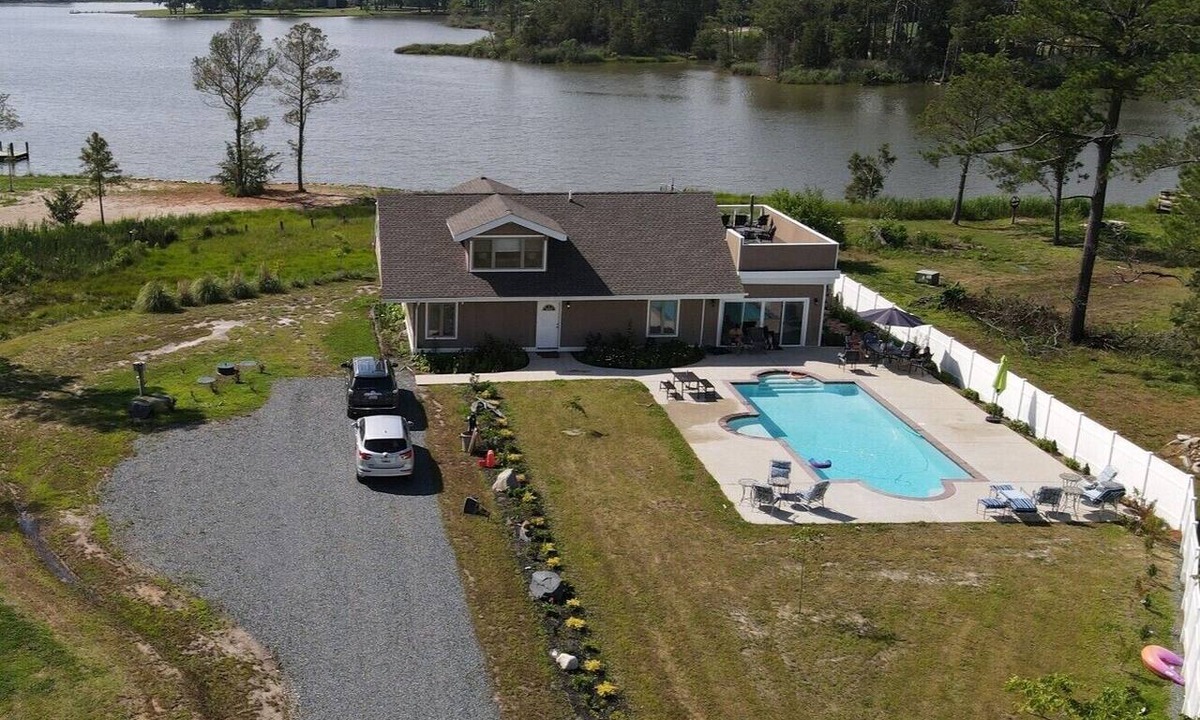 Marion Station House | Kingsbay Dockside Waterfront House